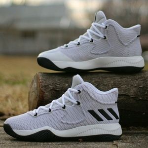 Meet your Posher, Vicki